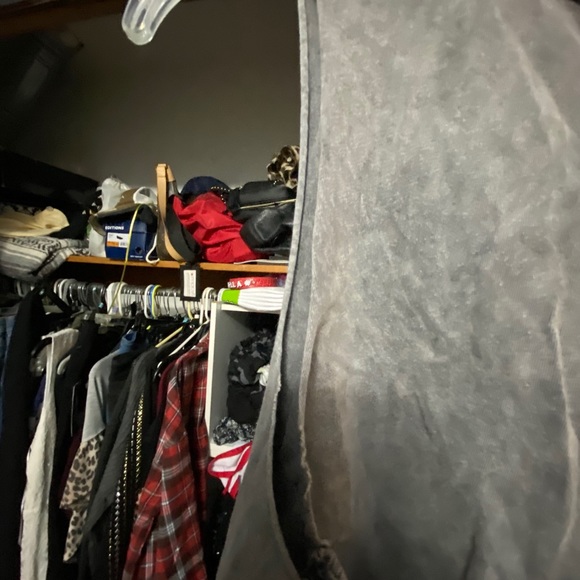 Sleeveless top - Picture 4 of 4